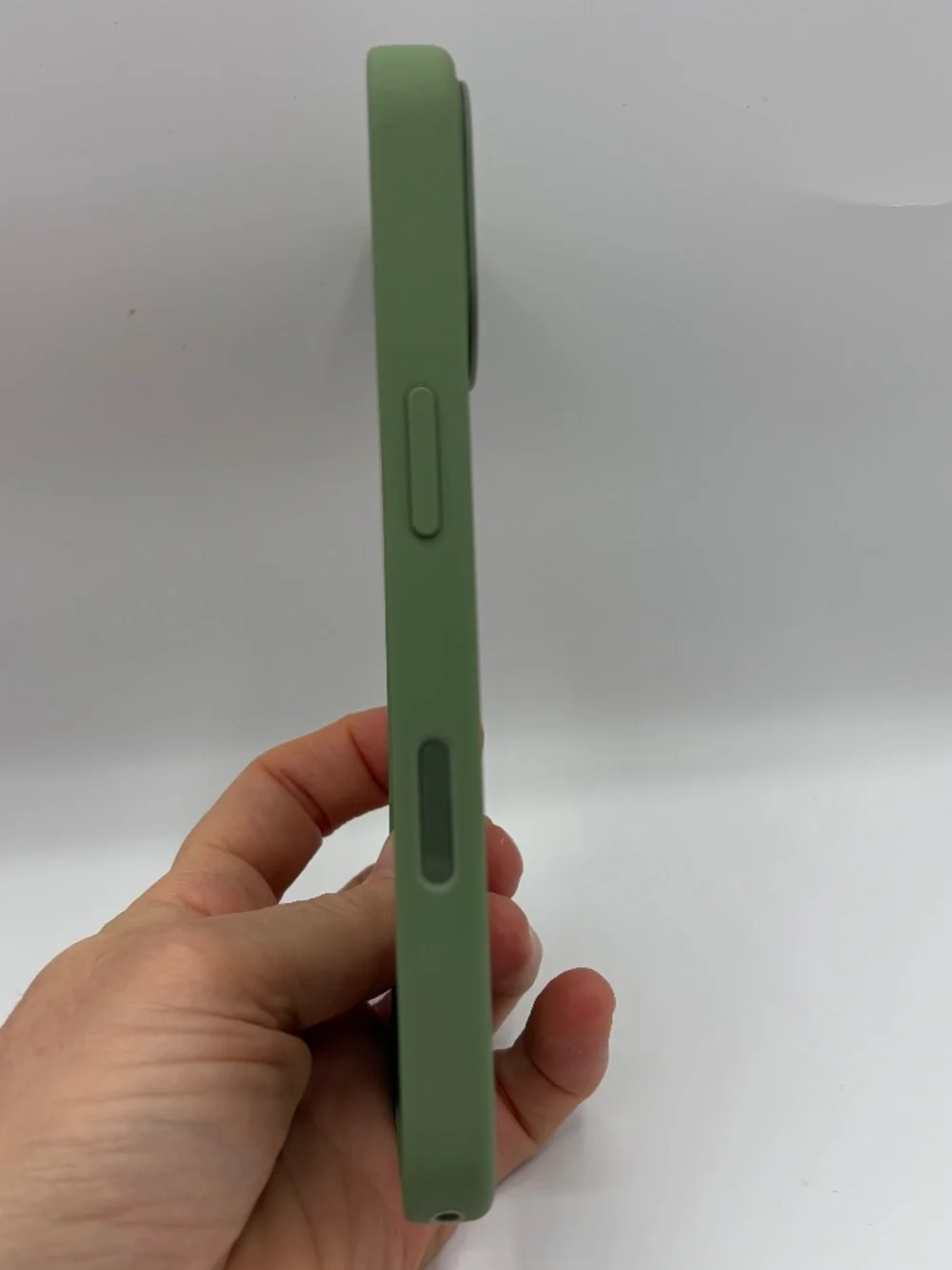 Apple IPhone 17 Silicone Cover with MagSafe in Light Moss NWOT